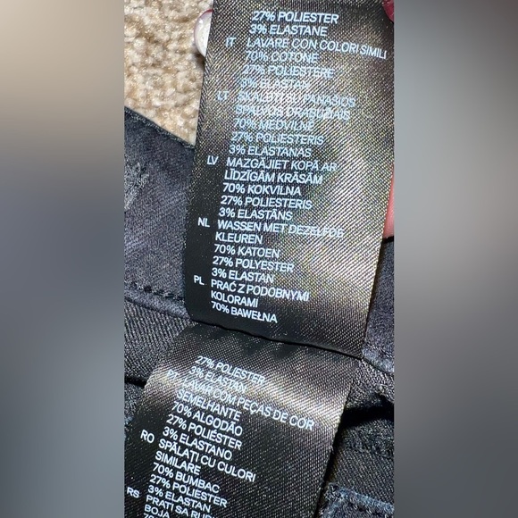 H&M Black size 4 Super Skinny High waisted stretch legging jeans EUC - Picture 3 of 4